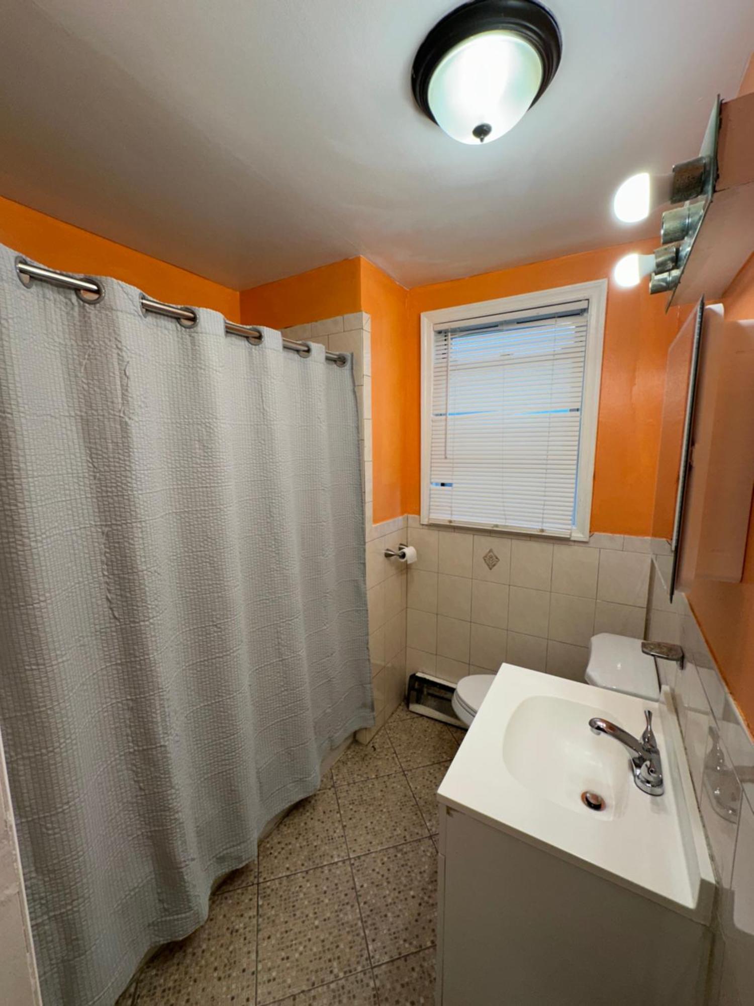 Fidelia Halos Room Queen Bed, Minutes From Newark Liberty International Airport And Newark Penn Station Exterior photo